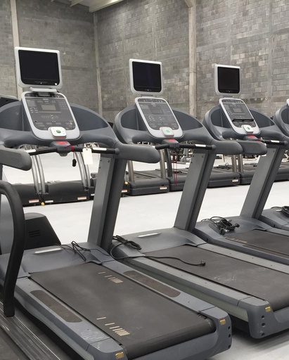 Precor Caminadora Experience Series